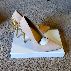 Blush Pumps with gold heel